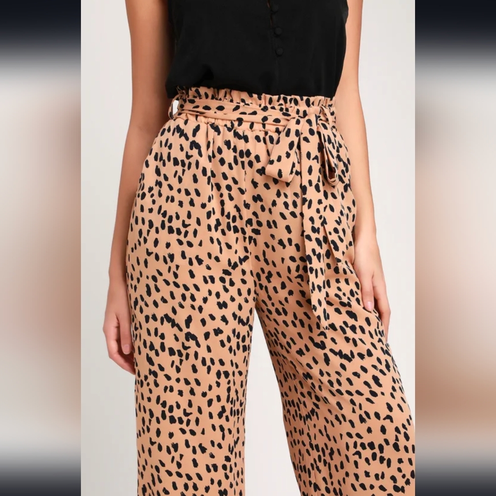 Lulu's Leopard Print Wide Leg Paper-Bag Waist Pant Size S